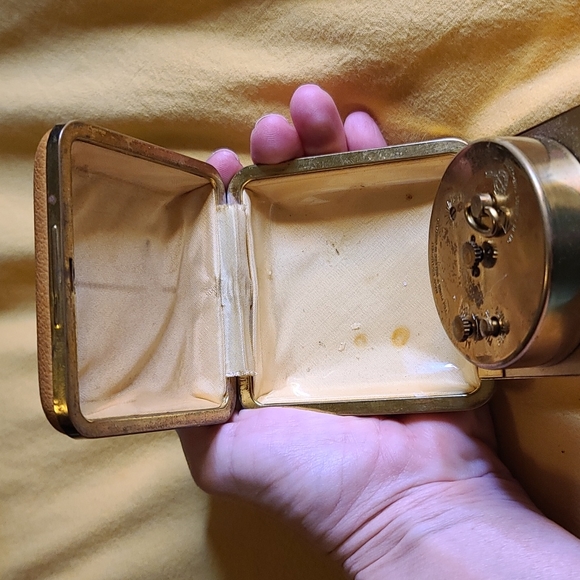 1960s Vintage Phinney Walker Travel Alarm Clock - Picture 6 of 8